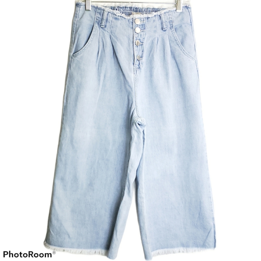 6IXTY8IGHT Light Wash High Rise Wide Leg Jeans